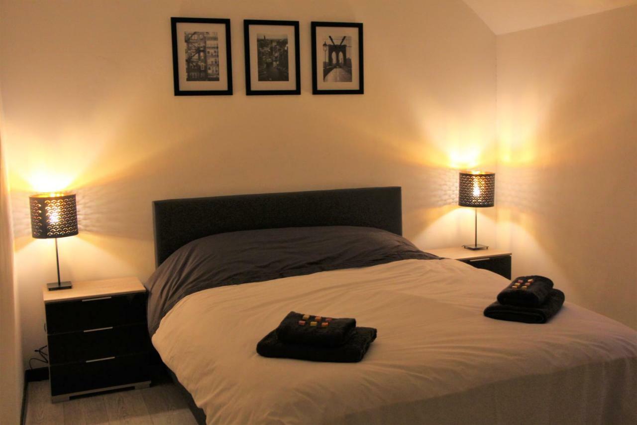 Appartement La Fontaine Spa Bagian luar foto